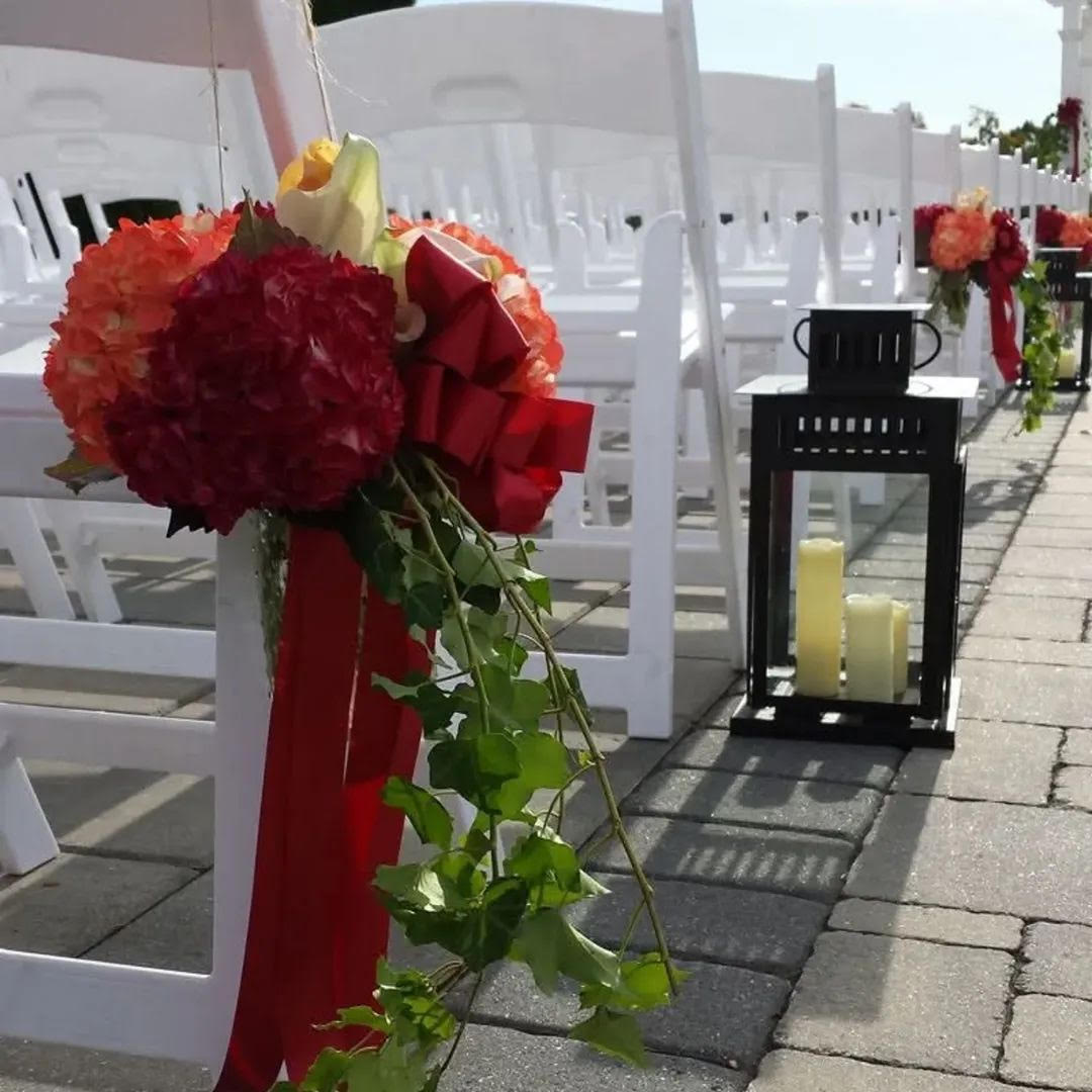 Beautiful aisle decor